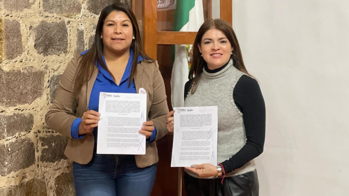 Ayuntamiento de Zacatlán y SEDIF firman convenio para brindar desayunos calientes a niñas y niños de educación básica