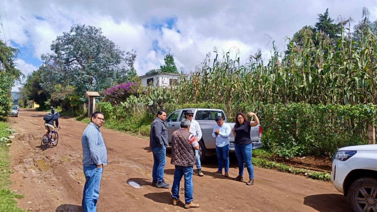 Bety Sánchez supervisa 11 obras de drenaje que generarán bienestar para las familias de Zacatlán
