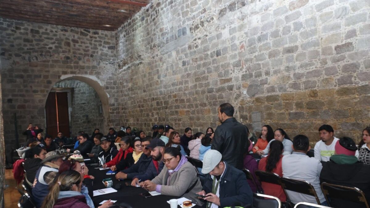 SEDETUR imparte capacitación de Turismo Incluyente en Zacatlán