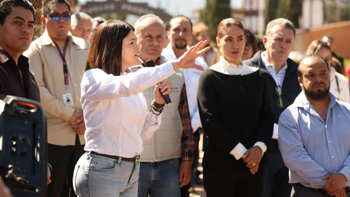 Acceso Sur de Zacatlán tiene nueva imagen; arco dará identidad y pertenencia