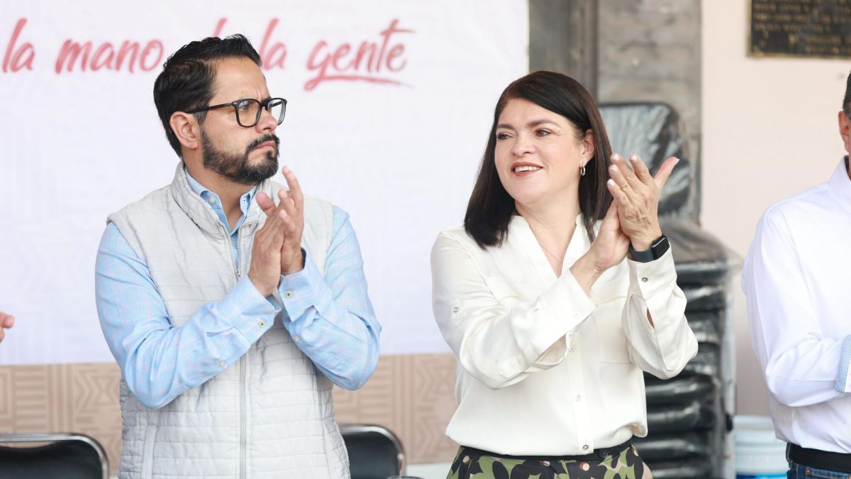 Con el Día del Contribuyente, Ayuntamiento de Zacatlán brinda servicios de calidad a la gente