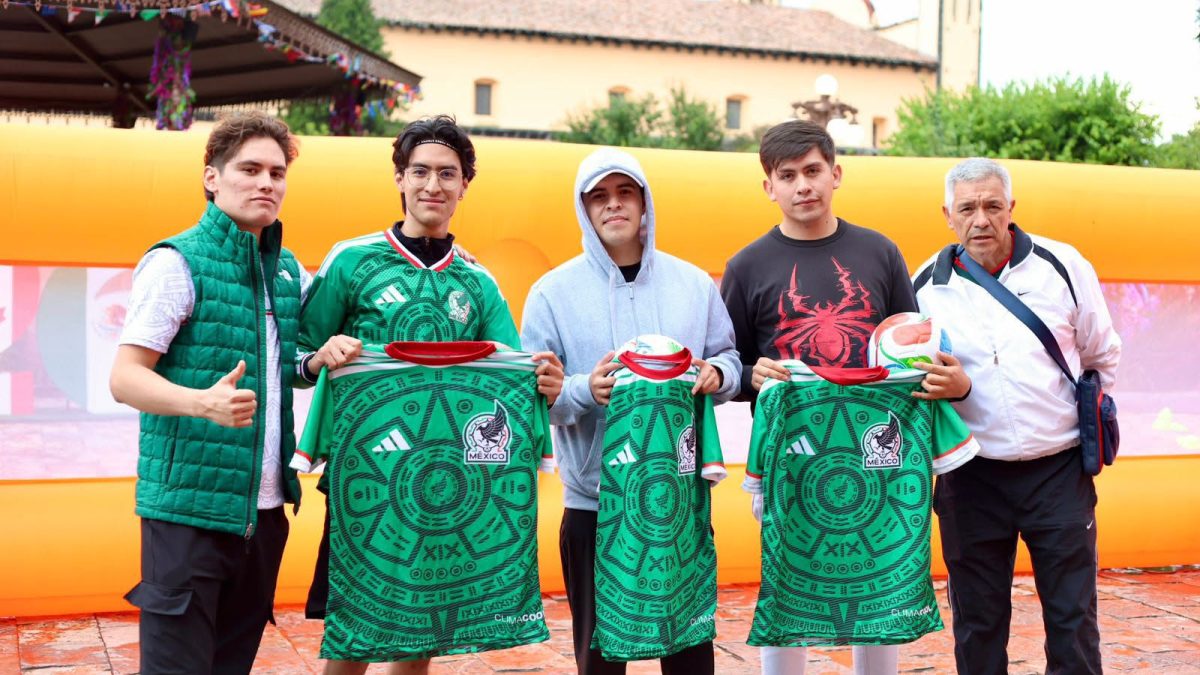 Ni la lluvia pudo con la pasión del fútbol: estampas de Zacatlán Mundialista
