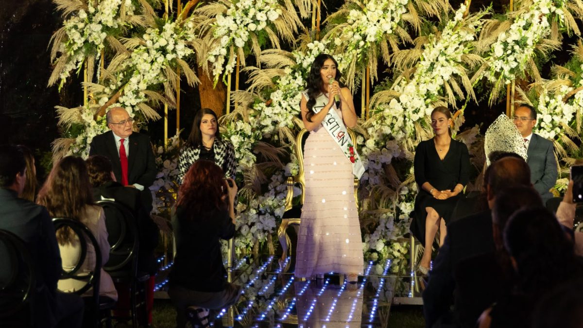 Presentan a Meztli Linette 1ra, reina de la 84 Gran Feria de la Manzana de Zacatlán