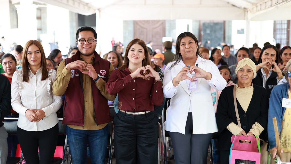 SEDIF y Ayuntamiento de Zacatlán acercan servicios y beneficios a la población que más lo necesita