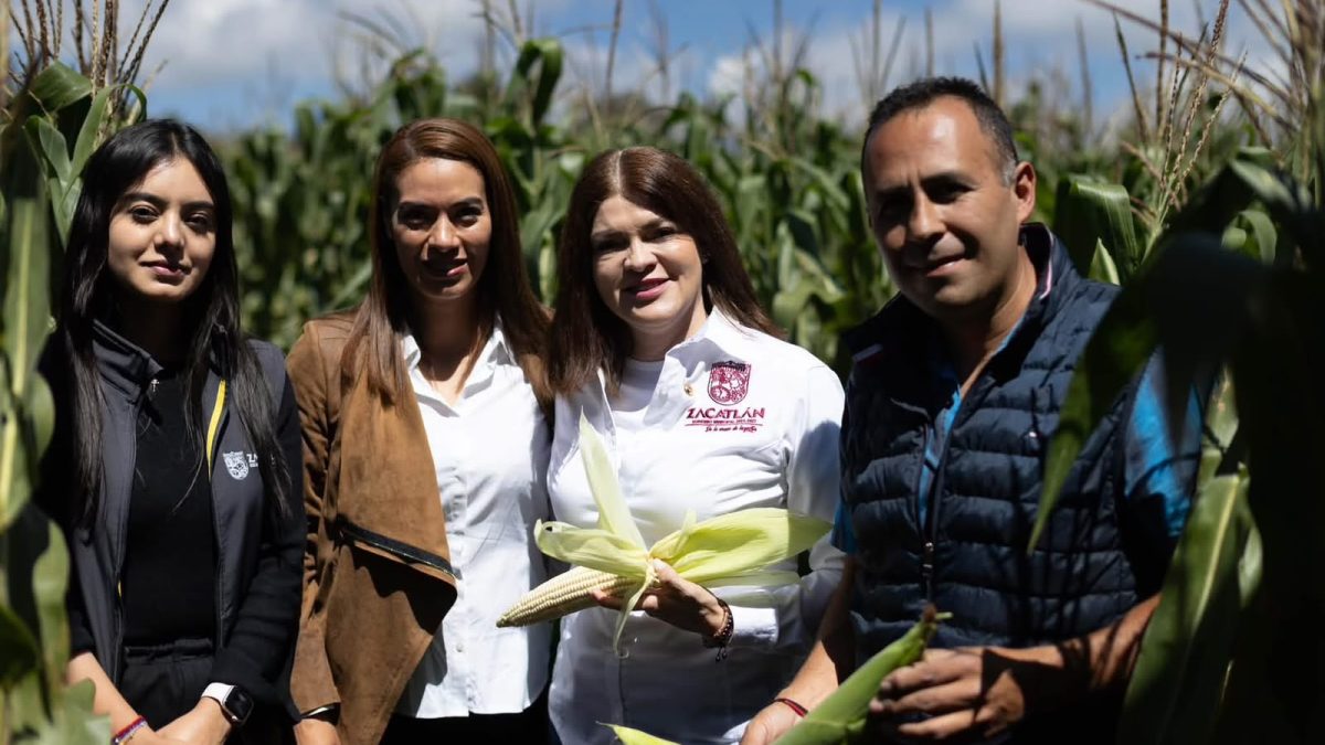 Bety Sánchez impulsa la transformación del campo de Zacatlán